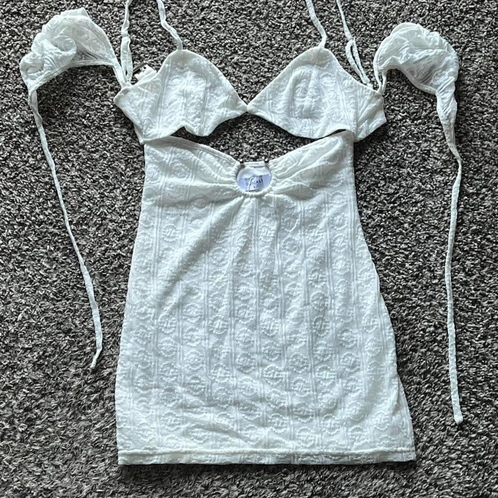 NWT Outcast Millie White Mini Dress Womens Small White Floral Party Festival - Picture 5 of 5